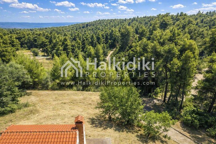 Image No.10-Villa for sale