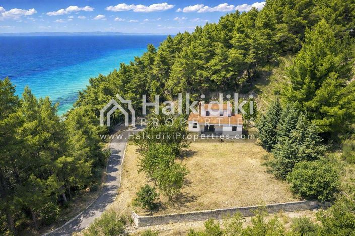 Image No.12-Villa for sale