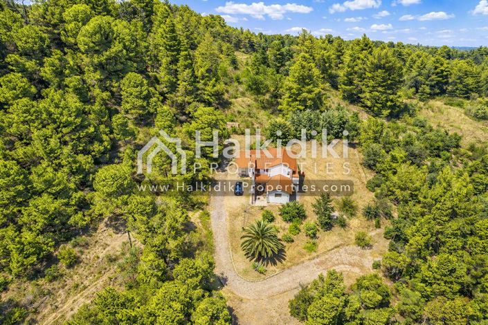 Image No.5-Villa for sale