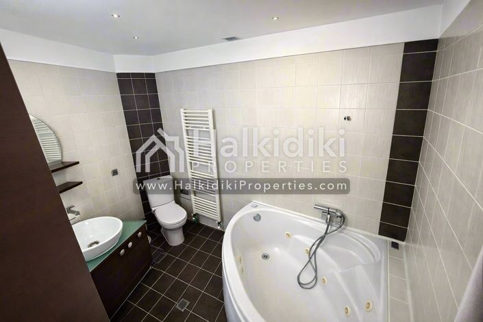 Image No.24-4 Bed Villa for sale
