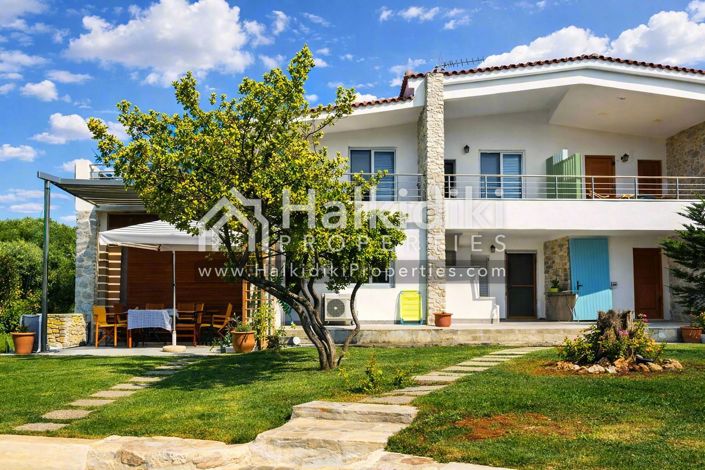 Image No.23-3 Bed Townhouse for sale