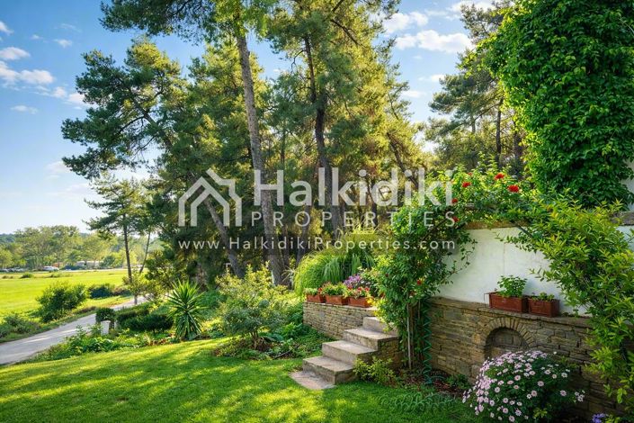 Image No.10-Villa for sale