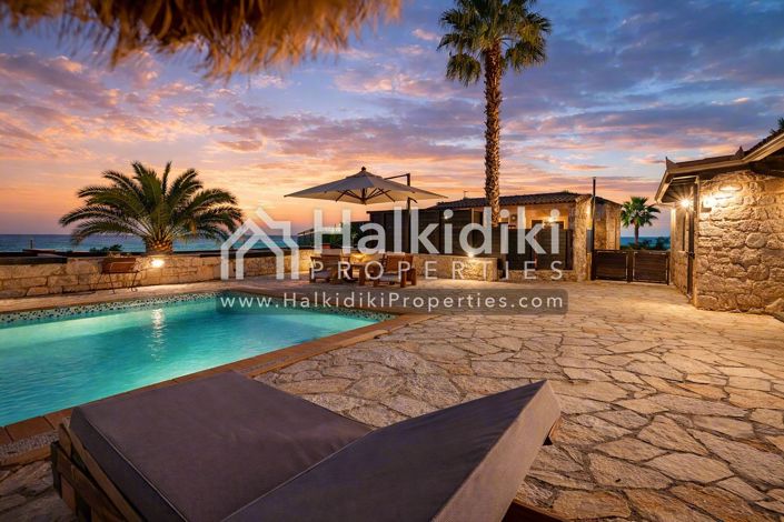 Image No.21-14 Bed Villa for sale