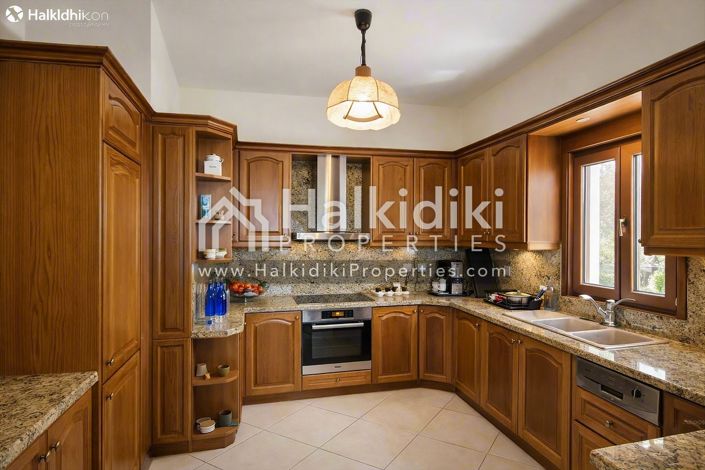 Image No.12-House for sale
