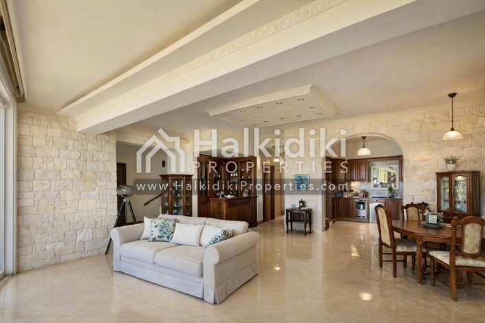 Image No.4-House for sale