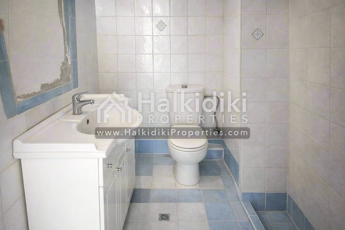 Image No.20-3 Bed Townhouse for sale