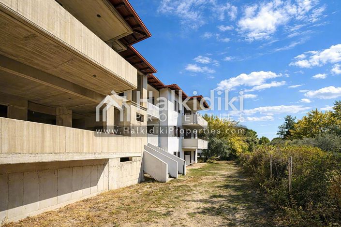 Image No.3-2 Bed Townhouse for sale