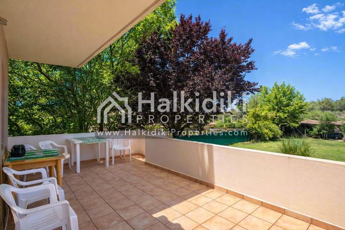 Image No.8-6 Bed Townhouse for sale