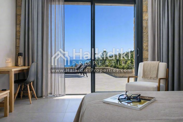 Image No.11-4 Bed Villa for sale