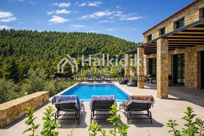 Image No.2-Villa de 4 chambres à vendre à Halkidiki
