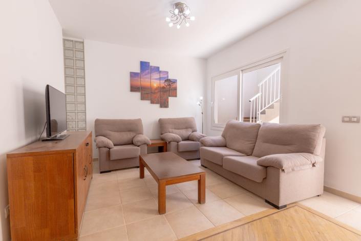 Image No.28-4 Bed Semi-Detached for sale