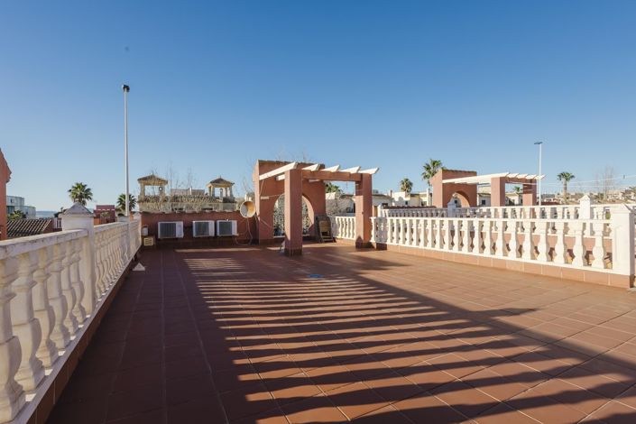 Image No.26-2 Bed Villa for sale