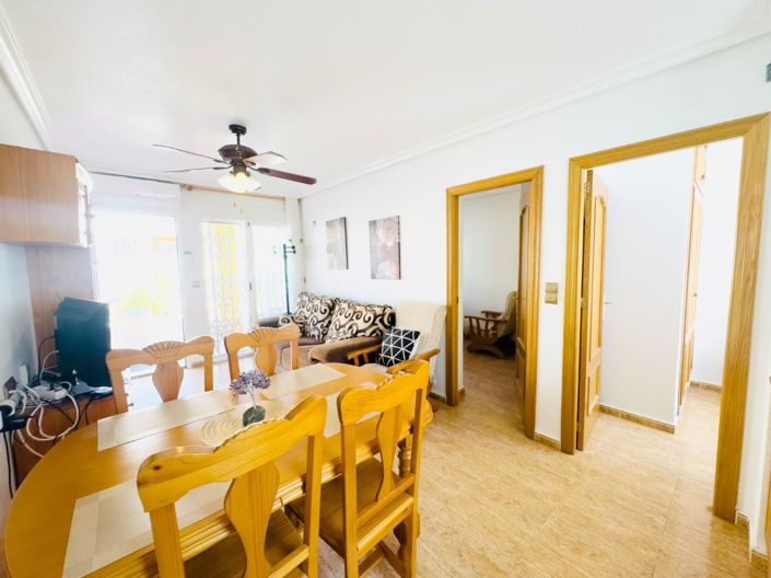 Image No.14-4 Bed House for sale