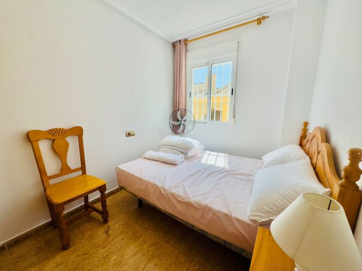 Image No.26-4 Bed House for sale
