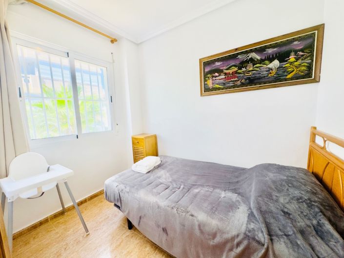 Image No.28-4 Bed House for sale