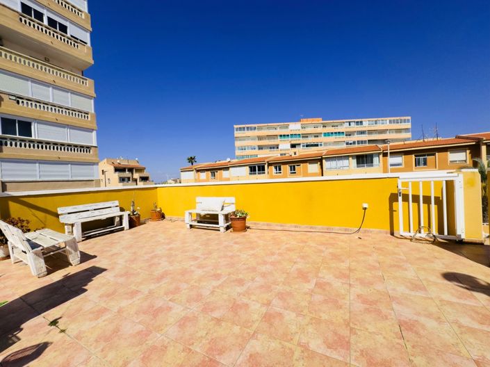 Image No.35-4 Bed House for sale