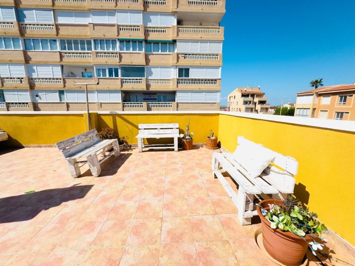 Image No.38-4 Bed House for sale