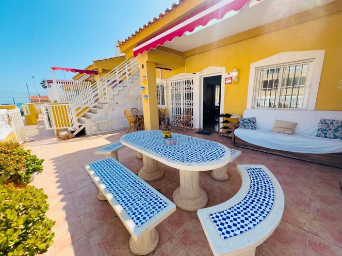 Image No.4-4 Bed House for sale