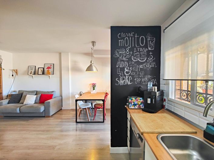 Image No.15-4 Bed House for sale