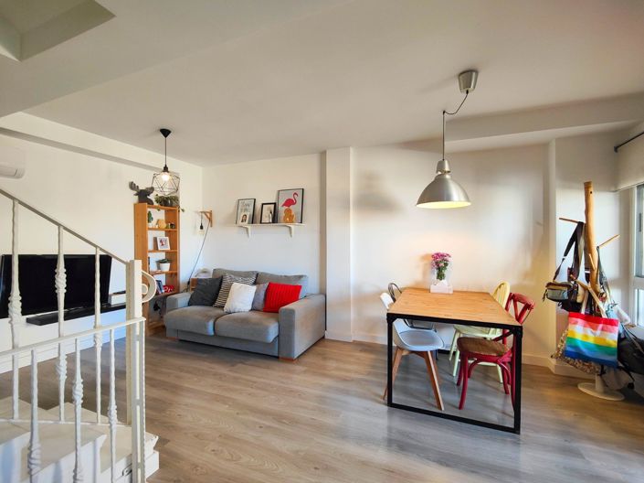 Image No.16-4 Bed House for sale