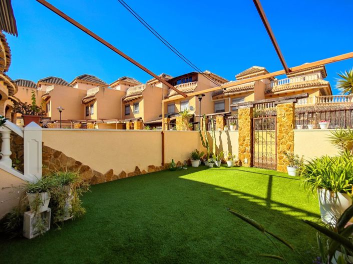 Image No.5-4 Bed House for sale