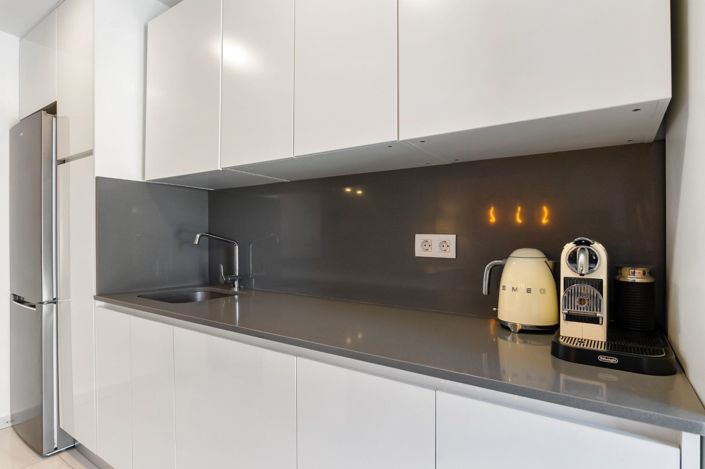 Image No.11-3 Bed House for sale