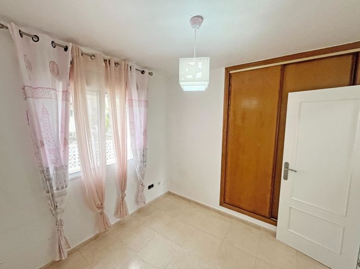 Image No.12-3 Bed Duplex for sale