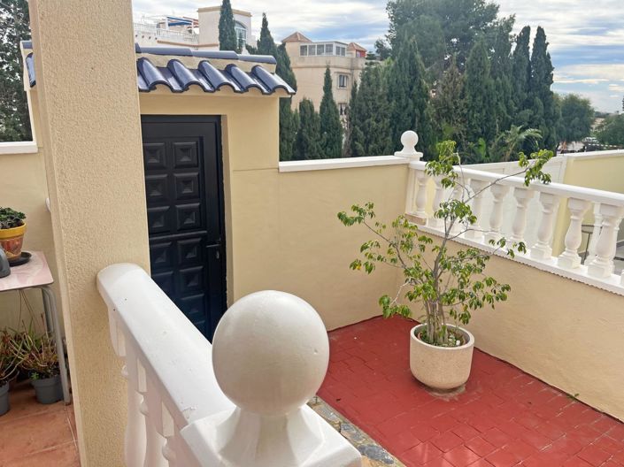 Image No.16-3 Bed Duplex for sale