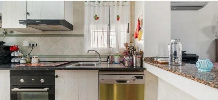 Image No.4-3 Bed Duplex for sale