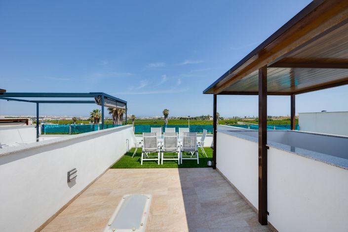 Image No.31-3 Bed House for sale