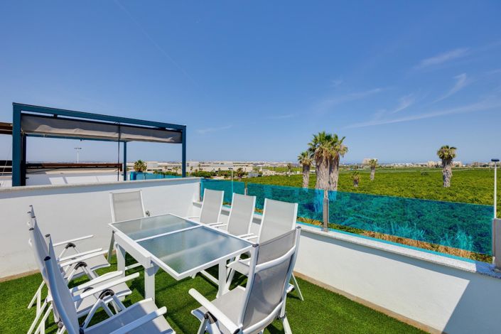Image No.33-3 Bed House for sale