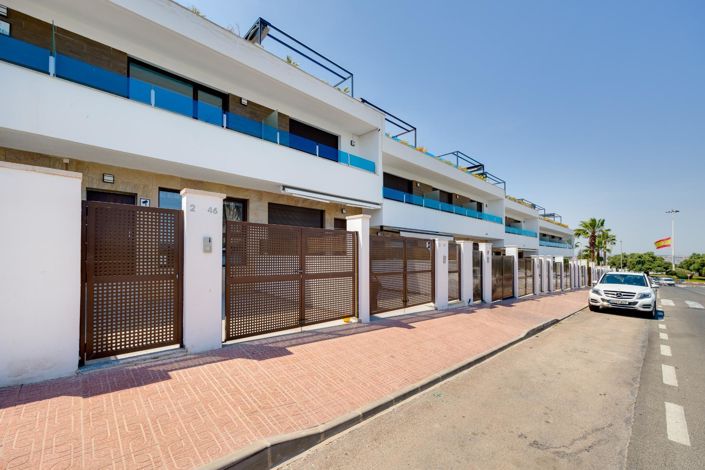 Image No.40-3 Bed House for sale