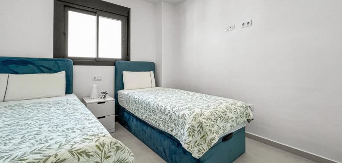 Image No.18-3 Bed Apartment for sale