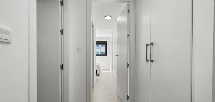 Image No.9-3 Bed Apartment for sale
