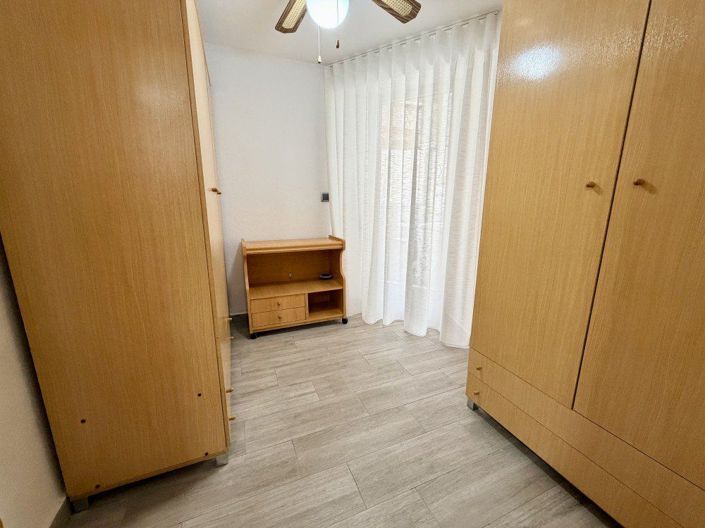 Image No.10-3 Bed Apartment for sale