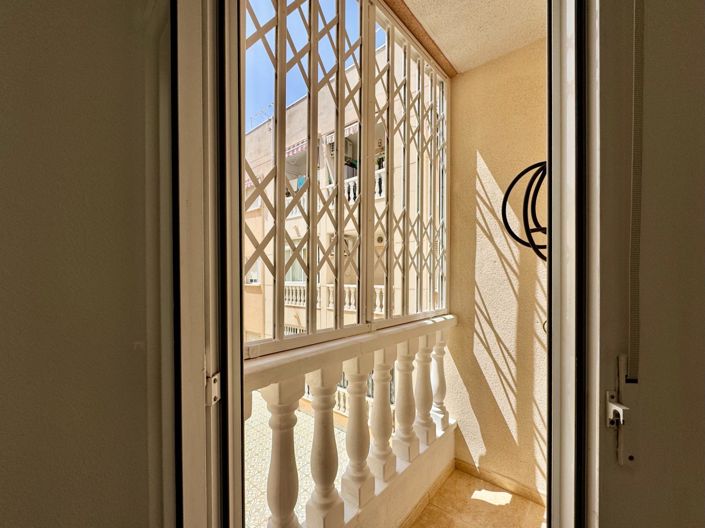 Image No.24-Appartement de 2 chambres à vendre à Torrevieja