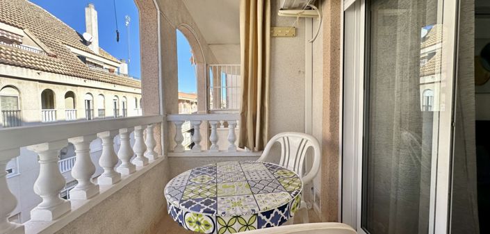 Image No.12-2 Bed Apartment for sale
