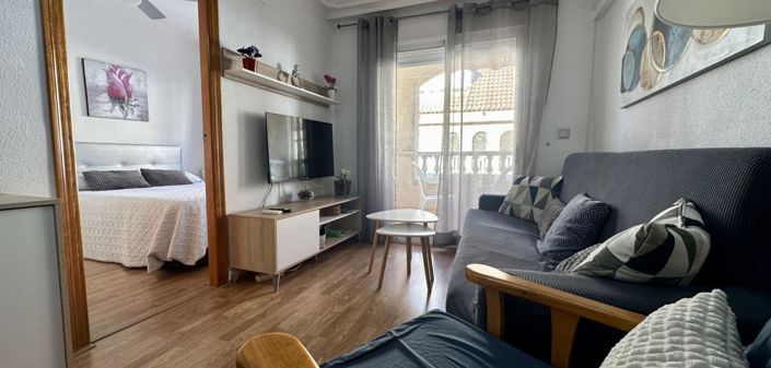 Image No.2-Appartement de 2 chambres à vendre à Torrevieja