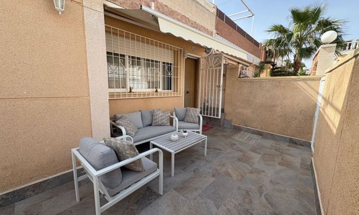 Image No.10-3 Bed Duplex for sale