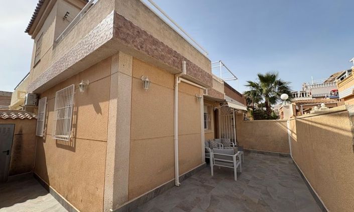 Image No.13-3 Bed Duplex for sale