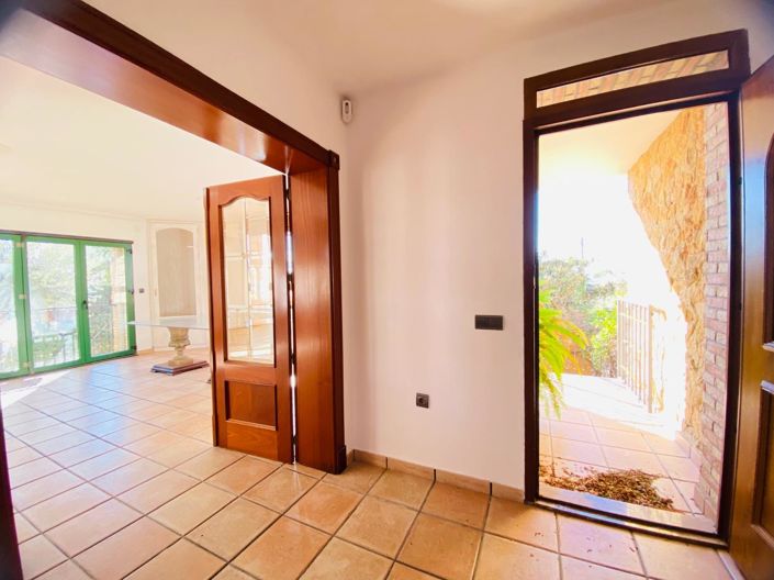 Image No.9-2 Bed Villa for sale