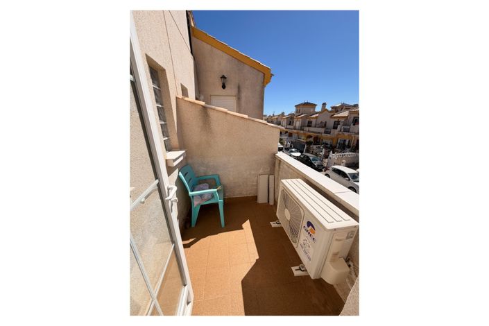 Image No.32-3 Bed Townhouse for sale