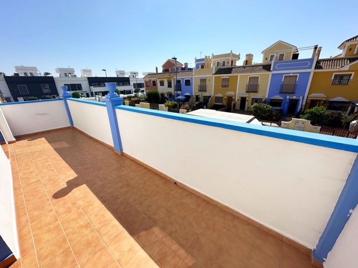 Image No.18-3 Bed Villa for sale