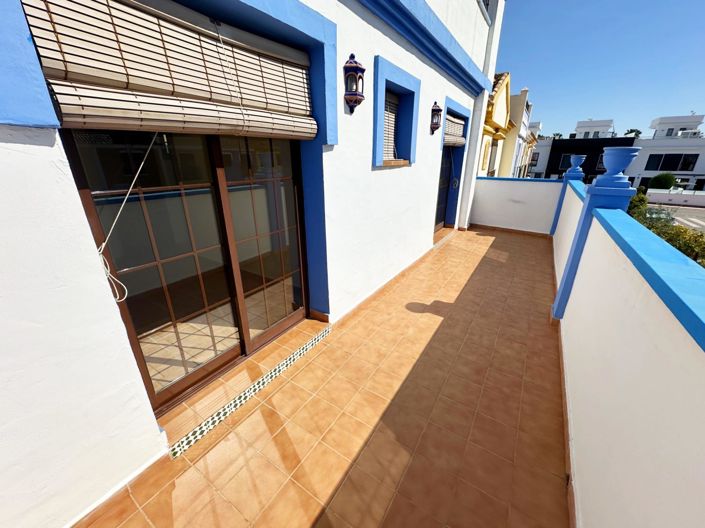 Image No.19-3 Bed Villa for sale