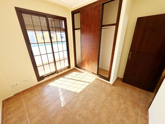 Image No.21-3 Bed Villa for sale