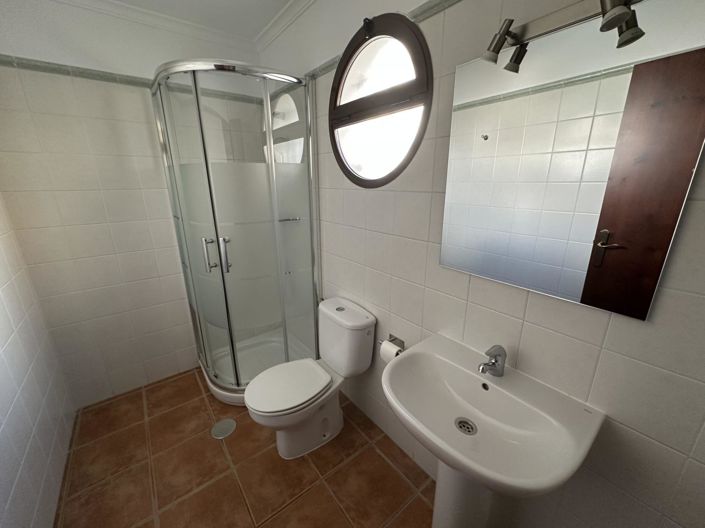 Image No.35-3 Bed Villa for sale