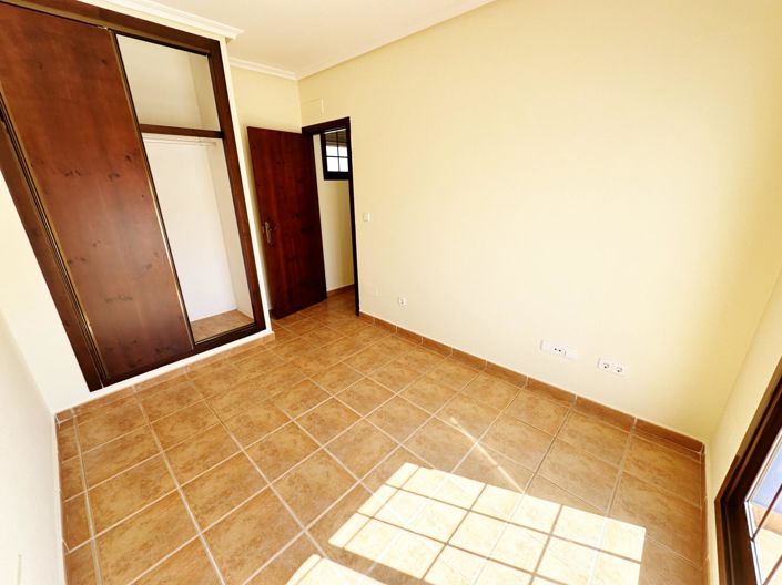 Image No.9-3 Bed Villa for sale