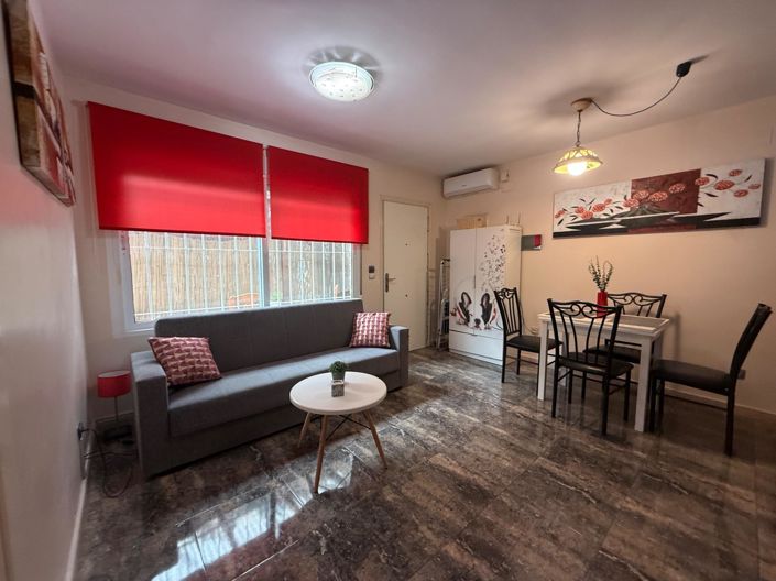 Image No.10-3 Bed House for sale