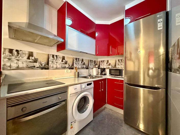 Image No.15-3 Bed House for sale