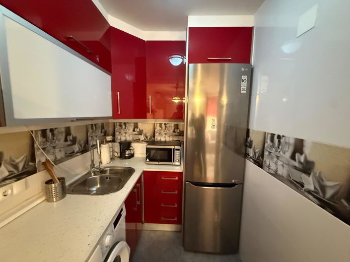 Image No.16-3 Bed House for sale